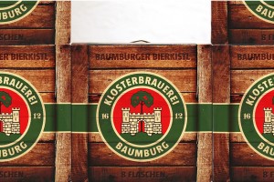 Baumburger Bierkistl gestapelt